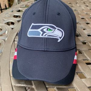 NWOT Seattle Seahawks NFL A-Flex Reebok Cap